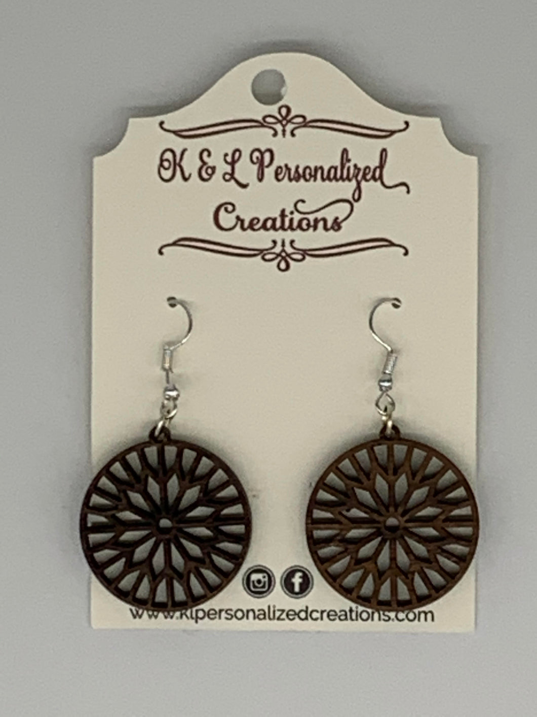 Walnut earrings - 2